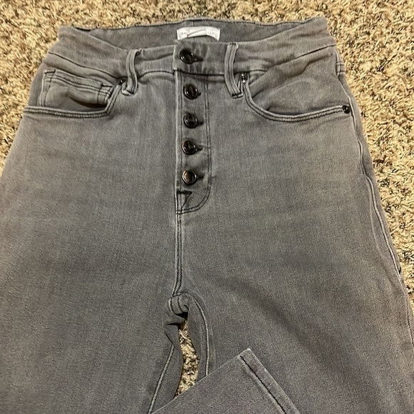 Good American Gray Waist Button Fly Crop Skinny Jeans - Picture 5 of 10